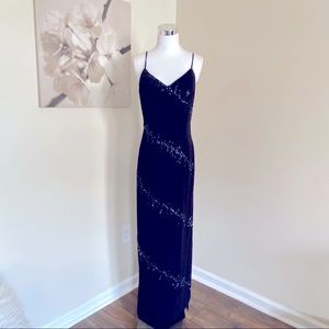 Dusk Black Log Spaghetti Strap Evening Gown